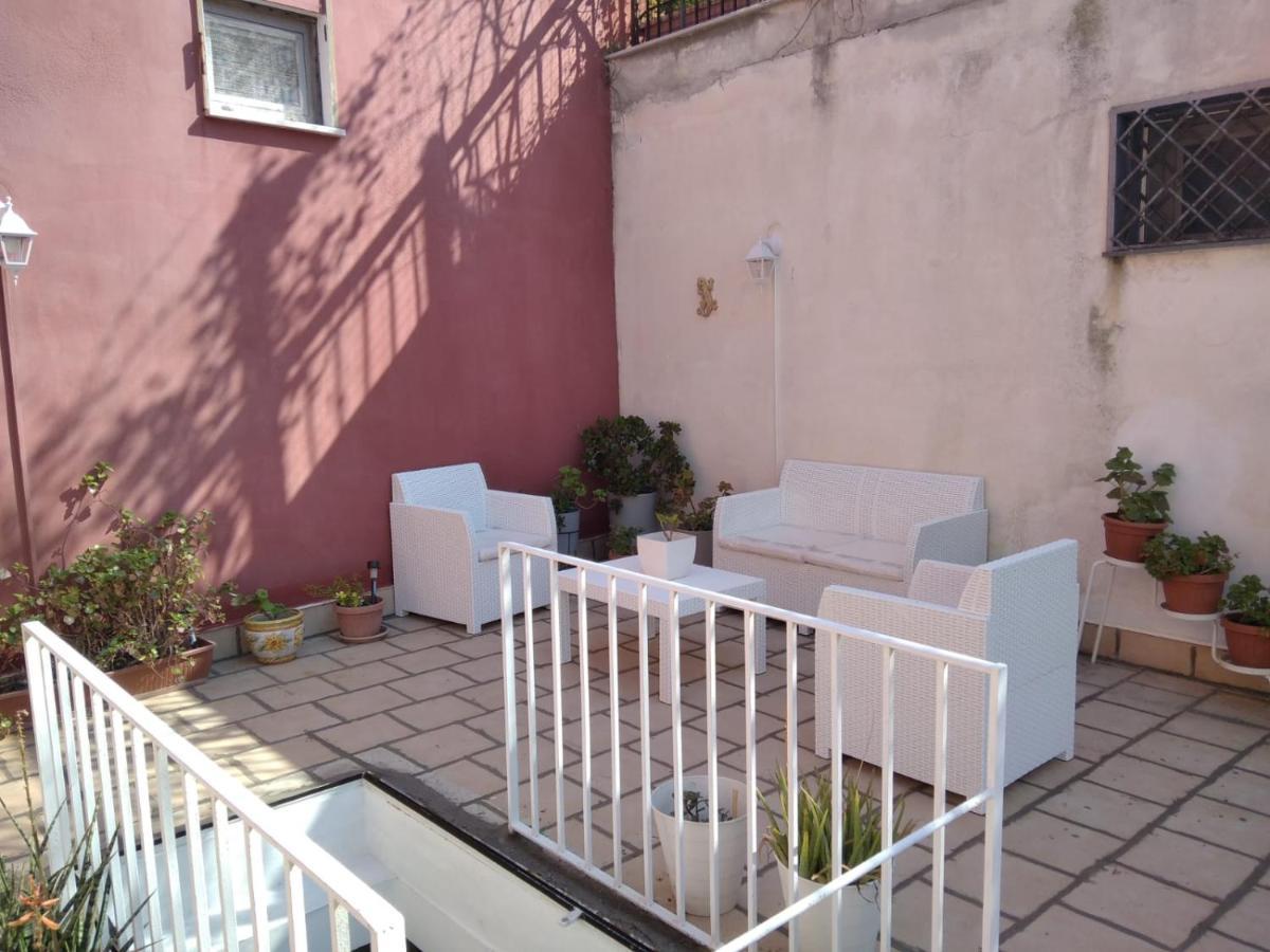 A Casa Di Monica Διαμέρισμα Ποτσουόλι Εξωτερικό φωτογραφία